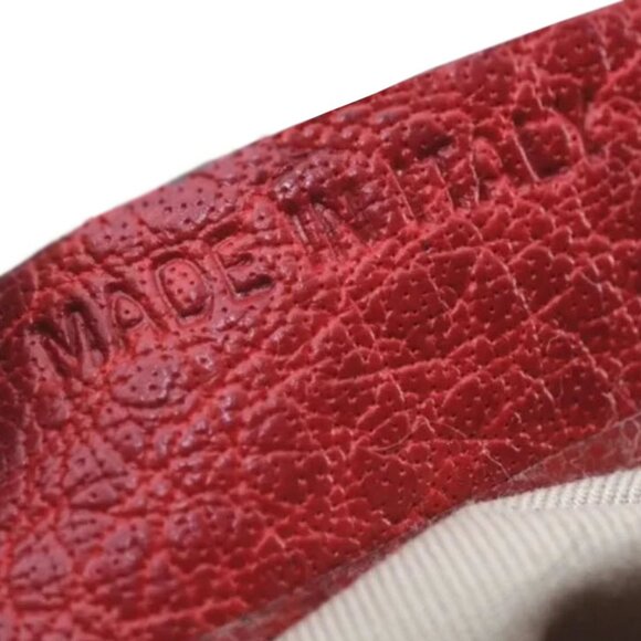 BURBERRY Vintage Red Kiss Lock Mini Crossbody - Picture 6 of 14